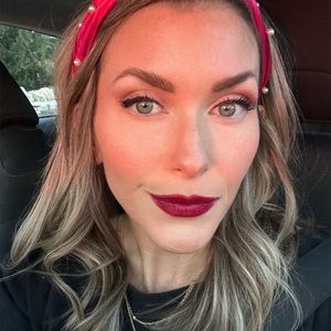 Meet your Posher, Ericka